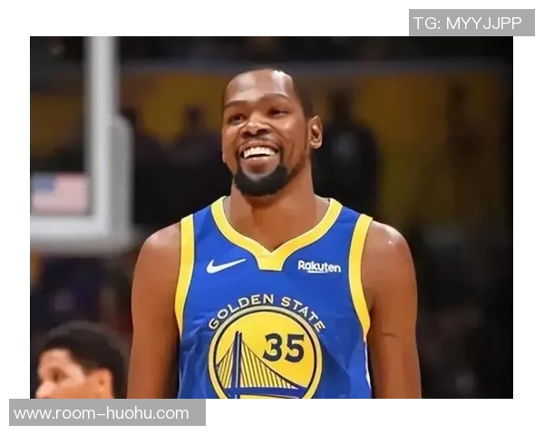 杜兰特分享NBA杯感受适应新赛制重视球迷反馈 杜兰特分享NBA杯感受适应新赛制重视球迷反馈